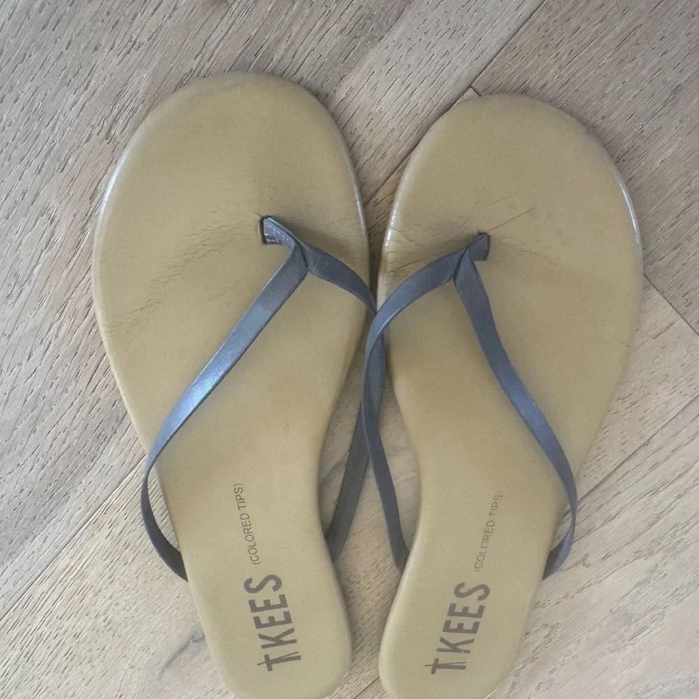 TKEES Sandals with Tan Base and Gray Straps